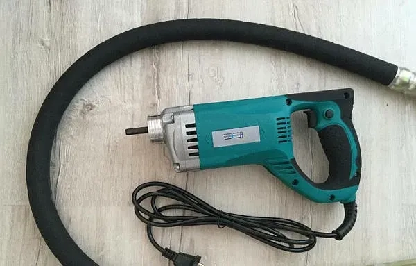 Глибинний вібратор, вибратор бетона