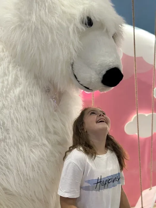 ТРЬОХ Метровий Білий ведмідь Червоноград