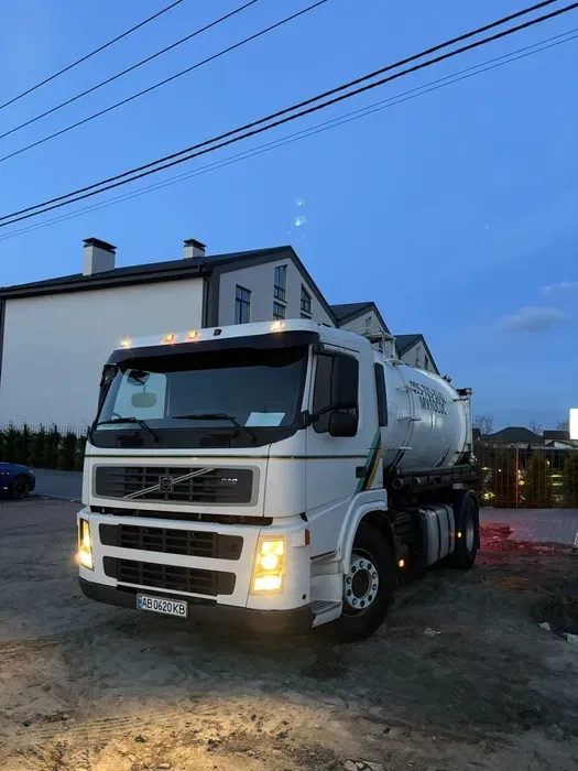 Мулосос Викачка ям Ассенизатор чистка канализационых труб выкачка ям