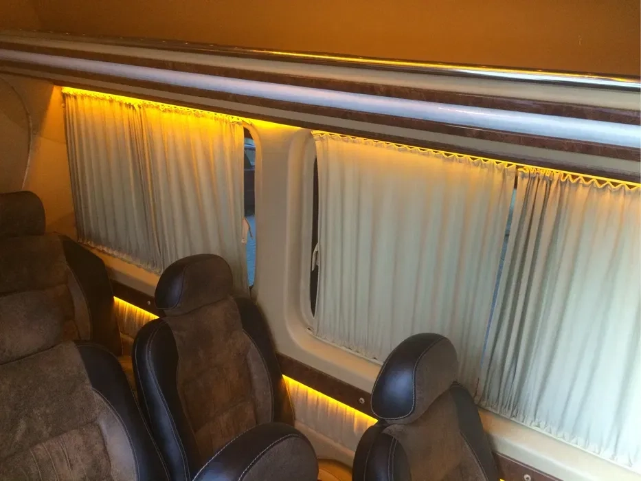 Пасажирські перевезення, таксі, бус