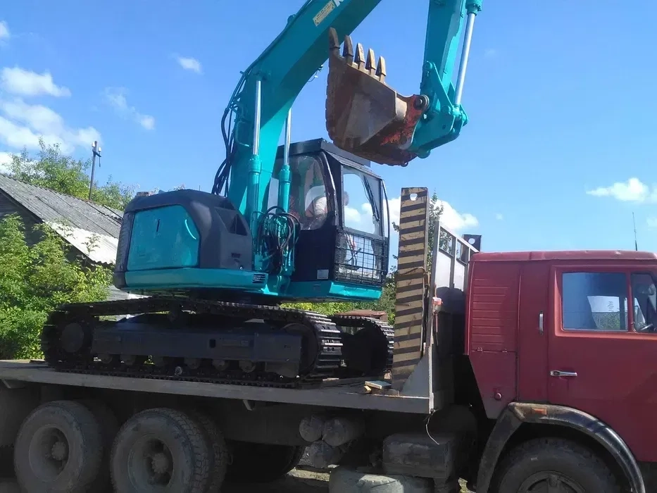 Послуги гусеничного екскаватора, виконання будь - яких видів робіт.