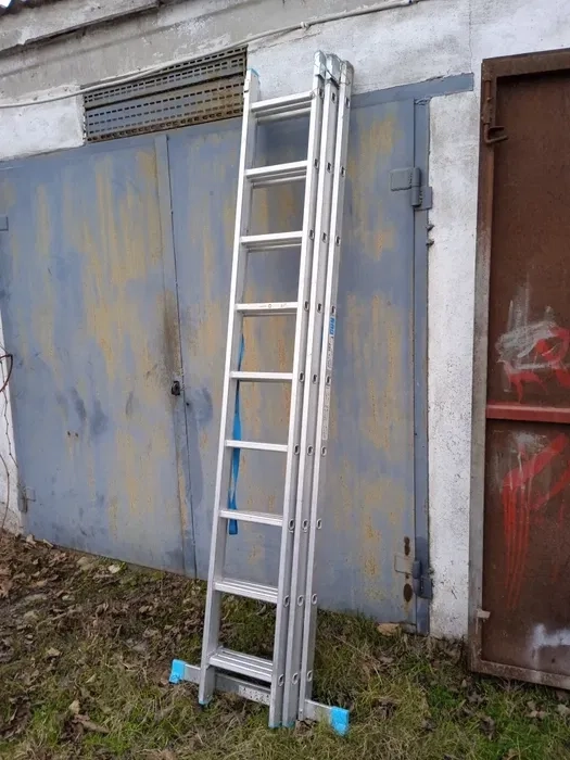 Драбина 3-секційна універсальна Delta