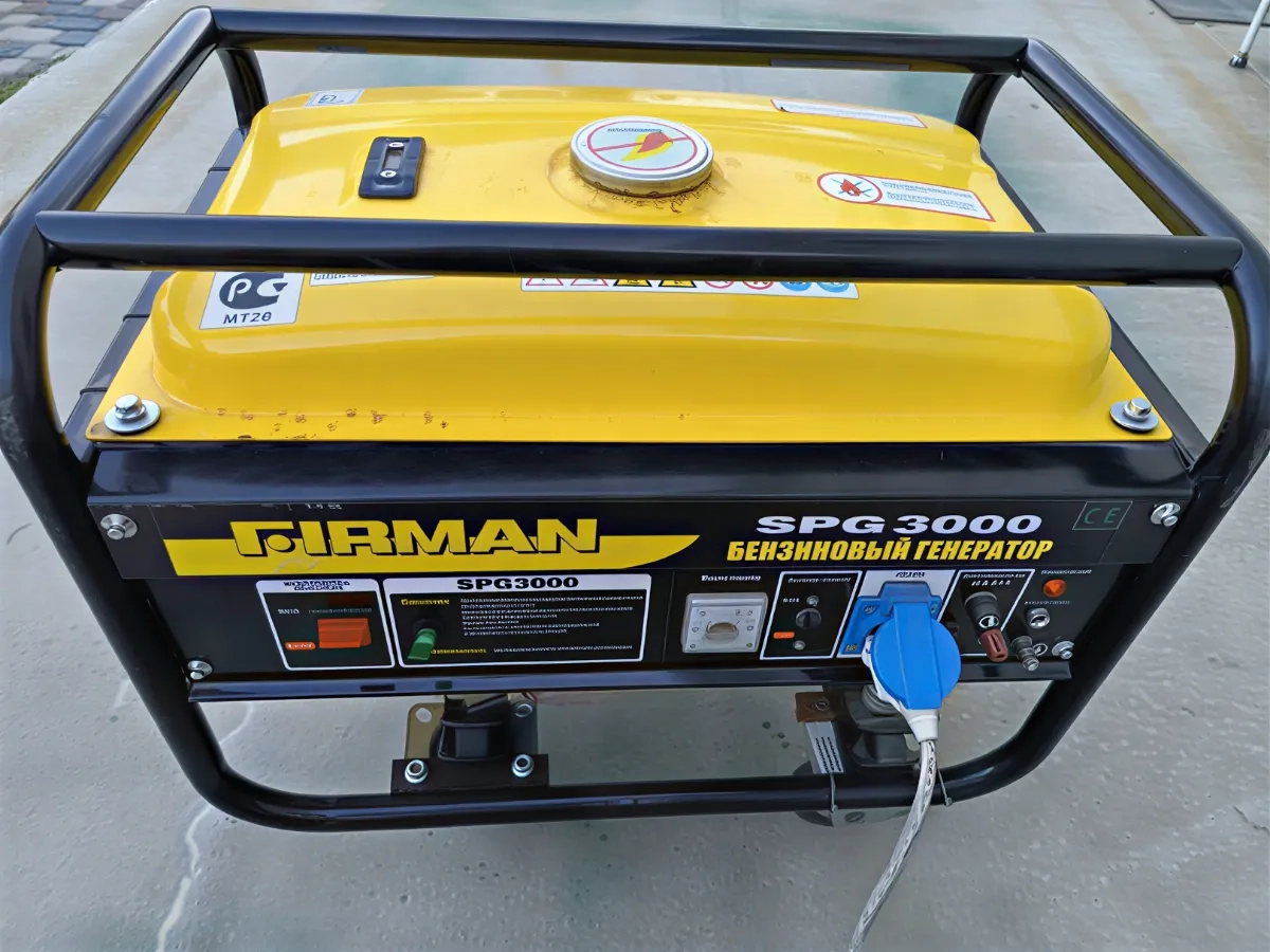 Бензиновий генератор FIRMAN SPG 3000