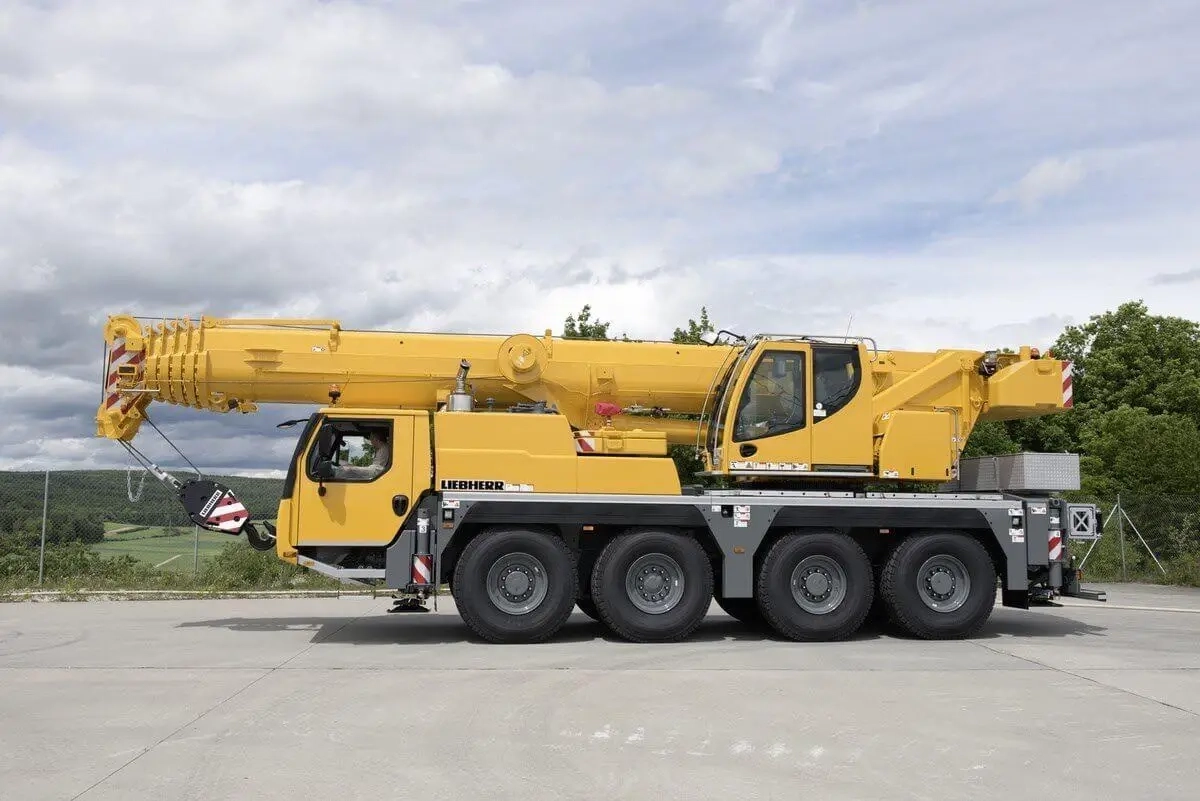 Автокран 70 тонн Liebherr LTM
