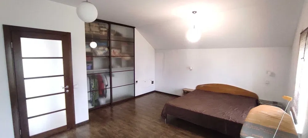 Дом в Самаровке с ремонтом и мебелью