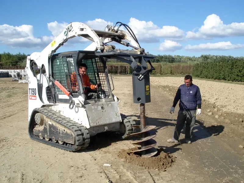 Гідробур (мотобур) для буріння свердловин