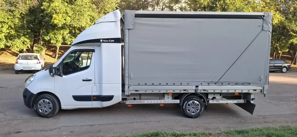 Вантажні перевезення гідроборт