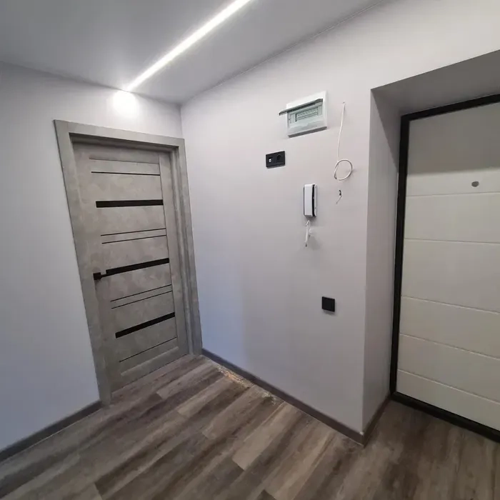 Будівельні роботи. Демонтаж. Штукатурка. Стяжка. Гипсовка. Електромонтаж.