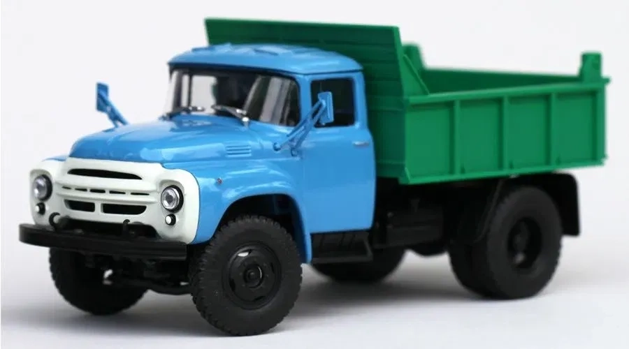 Доставка: Пісок, Щебінь, Відсів, Камінь та Чорнозем. Власний Транспорт. Швидко та Вчасно!