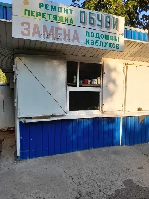 Кіоск, перші 3 міс. по 1700 грн. Запоріжжя,пр.Моторобудівників