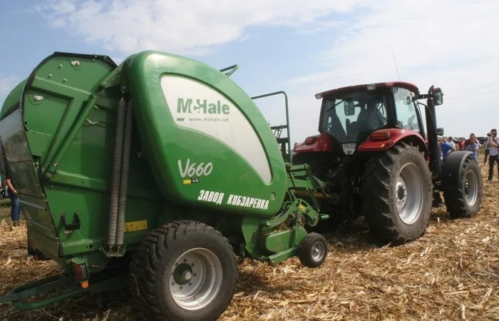 Тюкопрес McHale - послуги тюкування сіна, соломи