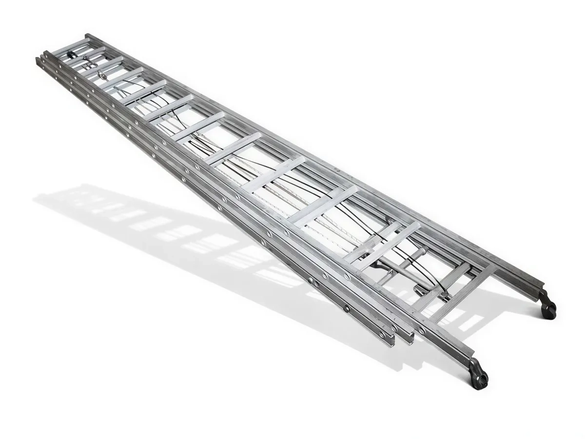 Професійна трисекційна драбина — Висота до 11 метрів