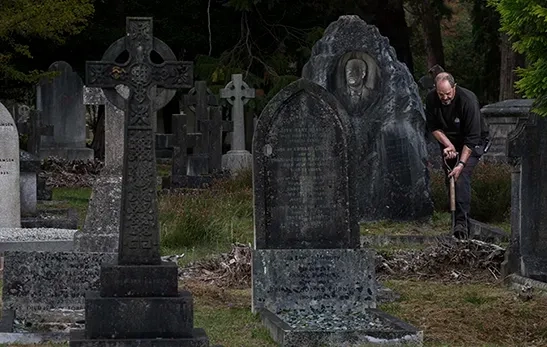 Ексгумація тіла покійного