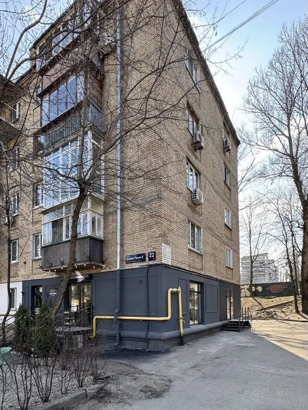 Фасадне приміщення 46 м2 в Печерському районі