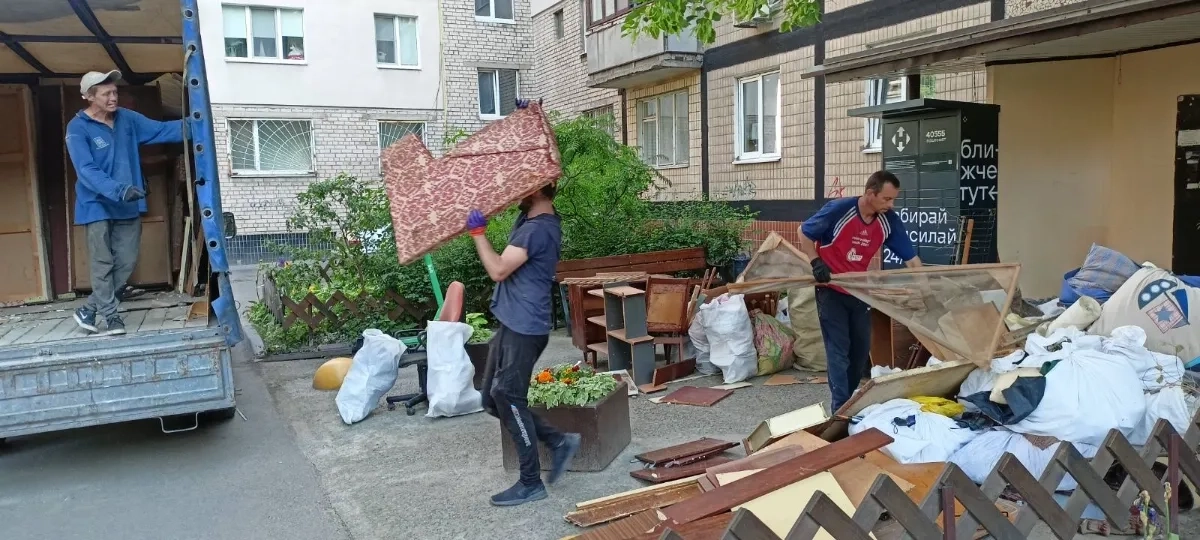 Вивіз старої меблі, Вивіз мотлоху, Вивіз сміття, Вивіз вікон, Вывоз Мусора Днепр, Вывоз строительного мусора Газель, Камаз