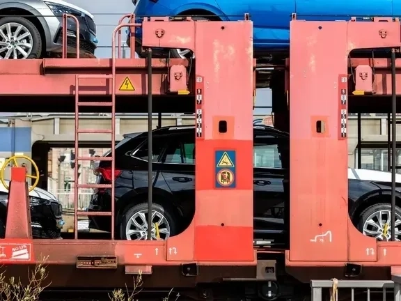 Вагон-Платформа-Готовий до відправлення