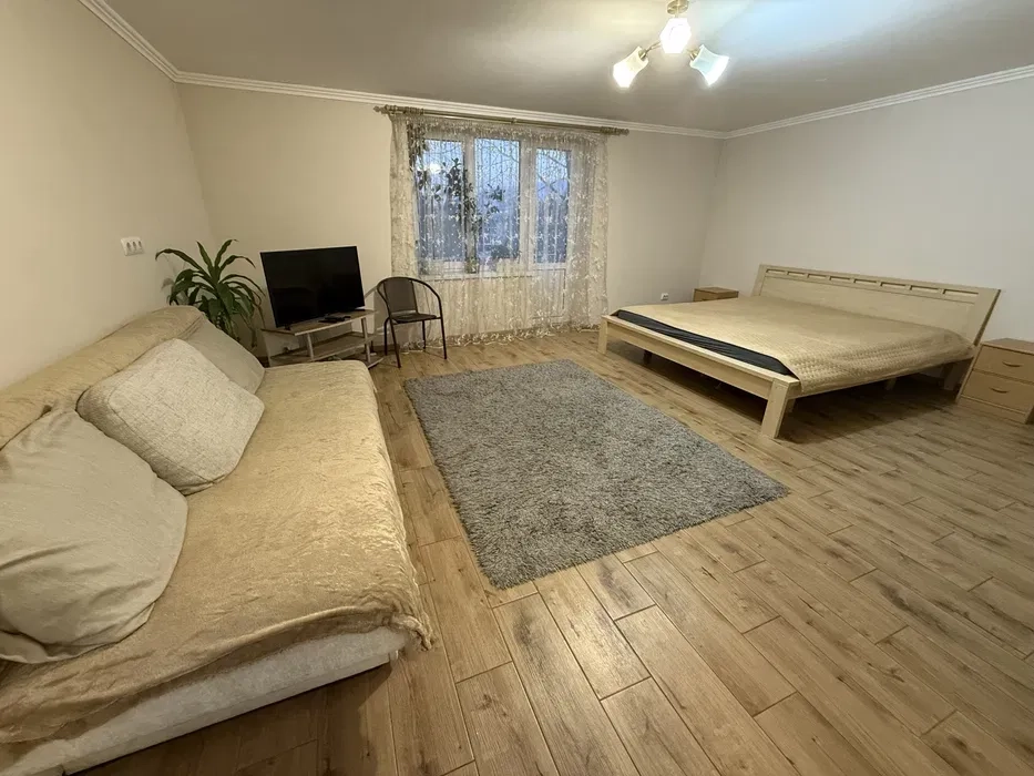 Затишна квартира подобово житло апартаменти термальний басейн