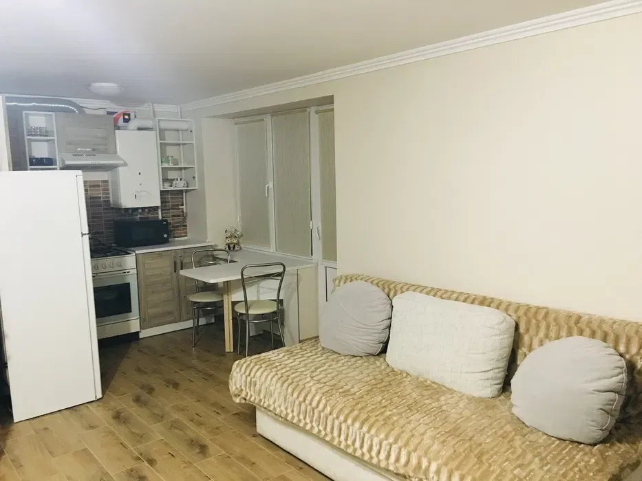 Затишна квартира подобово житло апартаменти термальний басейн