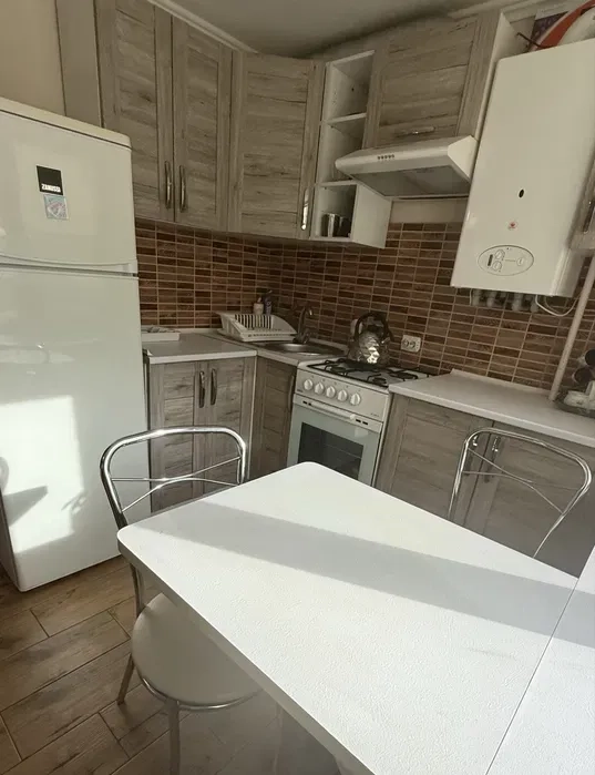 Затишна квартира подобово житло апартаменти термальний басейн