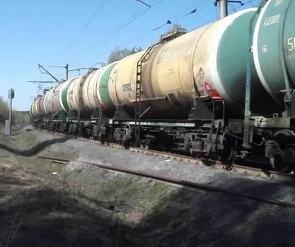 Вагони-цистерни для перевезення нафтопродуктів