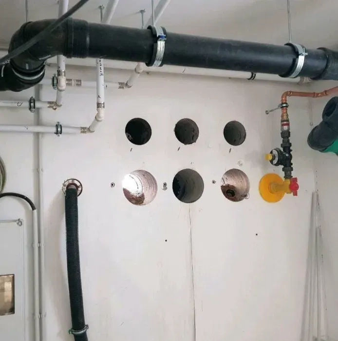 Алмазне буріння отворів. Алмазне свердління. Різання отвору.