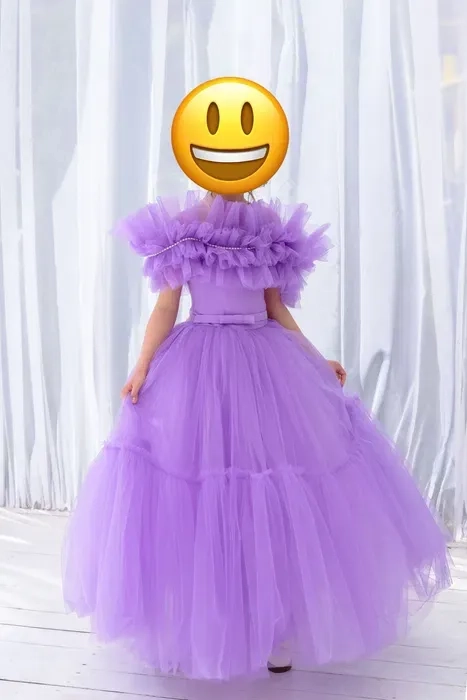 Ніжна святкова сукня для дівчинки