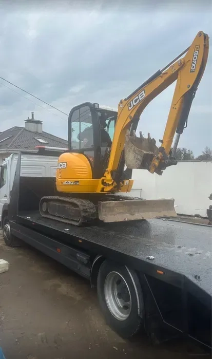 Міні ескаватор