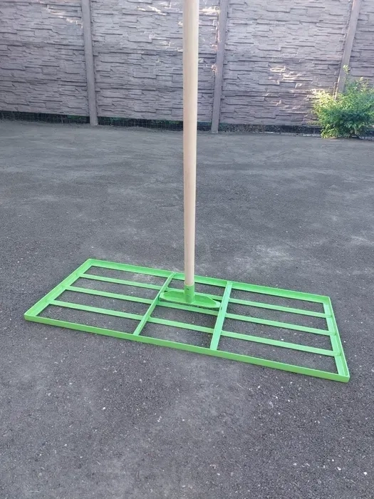 Ручний планувальник ґрунту