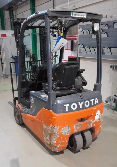 Електронавантажувач вилковий кара погрузчик 1.8т. Toyota 8FBEK18T