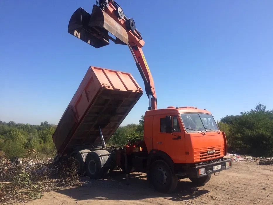 Камаз Маніпулятор + грейдерний ківш
