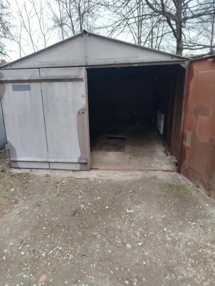 Гараж металевий, сухий з ямою на Талаліхіна