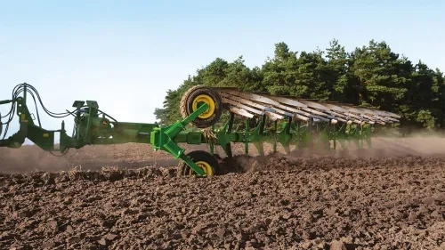 Плуг JOHN DEERE 3810 2017 року
