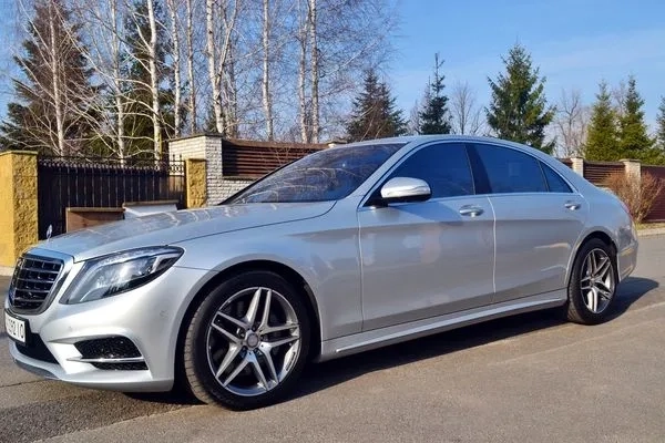 083 Авто на весілля Vip-авто Mercedes W222 S500L сріблястий 