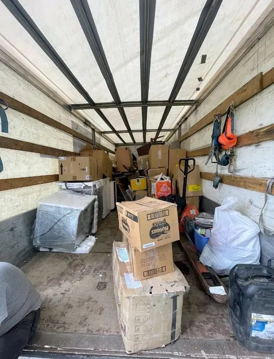 Вантажні перевезення. Швидка подача