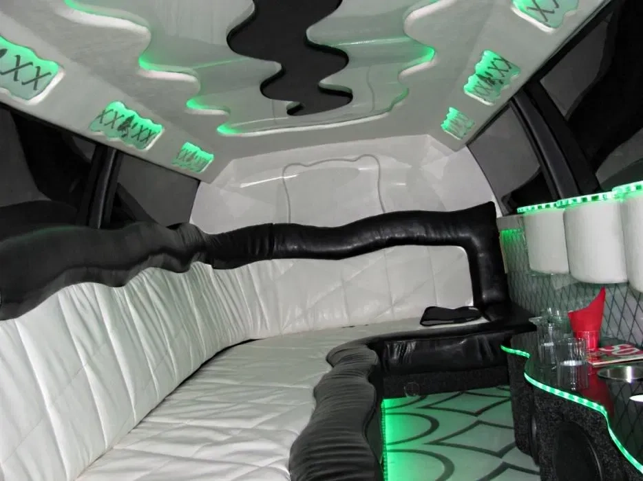 Незабываемая Поездка: Лимузин для Дня Рождения и Корпоративов и другого.