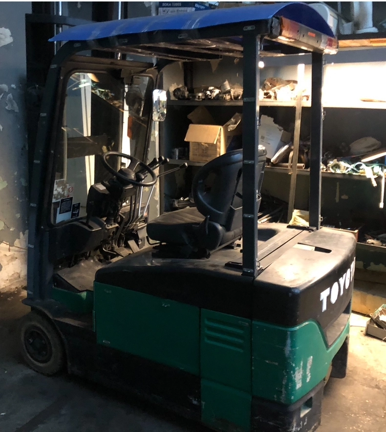 Електронавантажувач Toyota 7FB