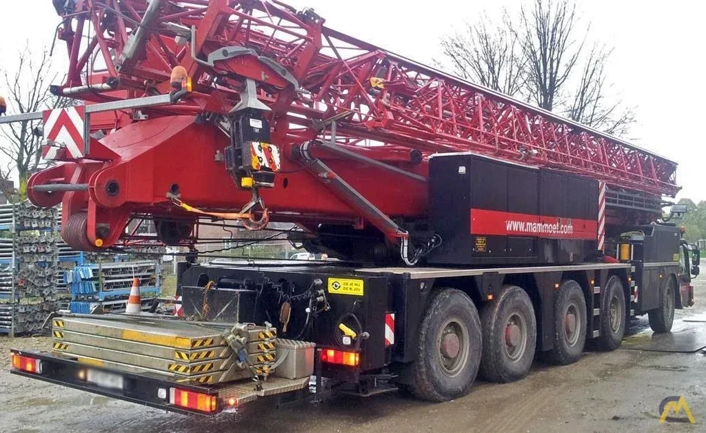 Самохідний баштовий кран Liebherr MK80