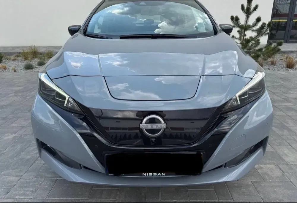 Nissan Leaf 400 km запас ходу