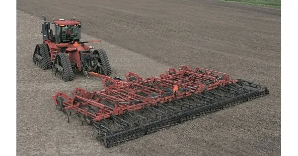 Культиватор CASE IH Tiger-Mate II