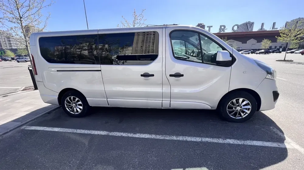 Автобус Opel з викупом