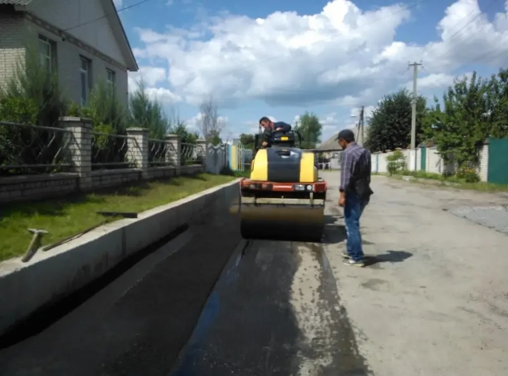 Пристрій асфальтобетону з підготовкою