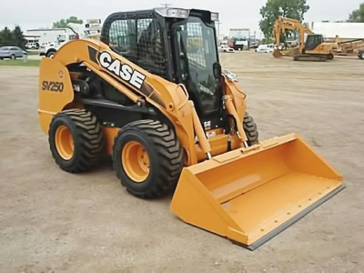 Міні-навантажувач CASE SV250