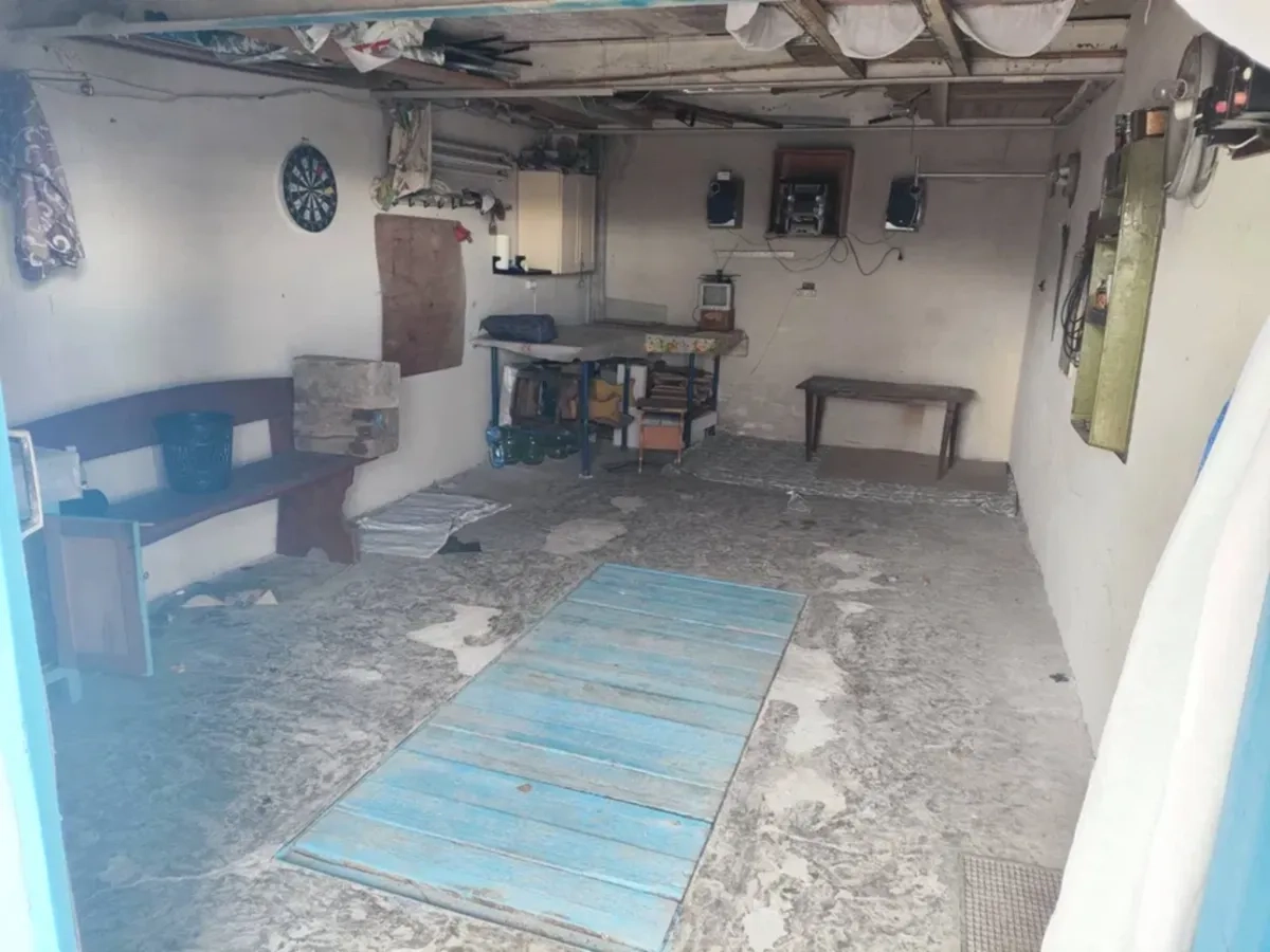 Класичний металевий гараж моделі «Супутник»