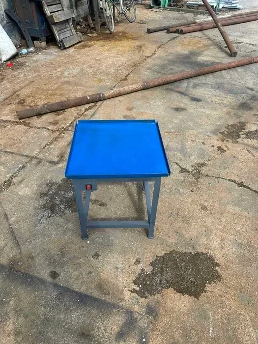 Виготовляємо вібростоли на замовлення. Вібростіл 150 Ват.