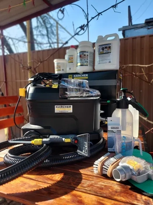 Миючий пилосос/Хімчистка меблів самостійно