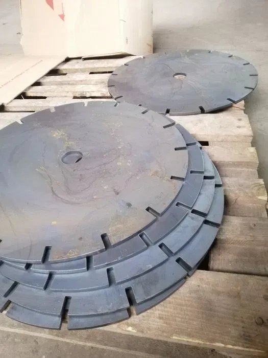 Лазерна різка металу: швидке та точне виготовлення деталей під ключ!