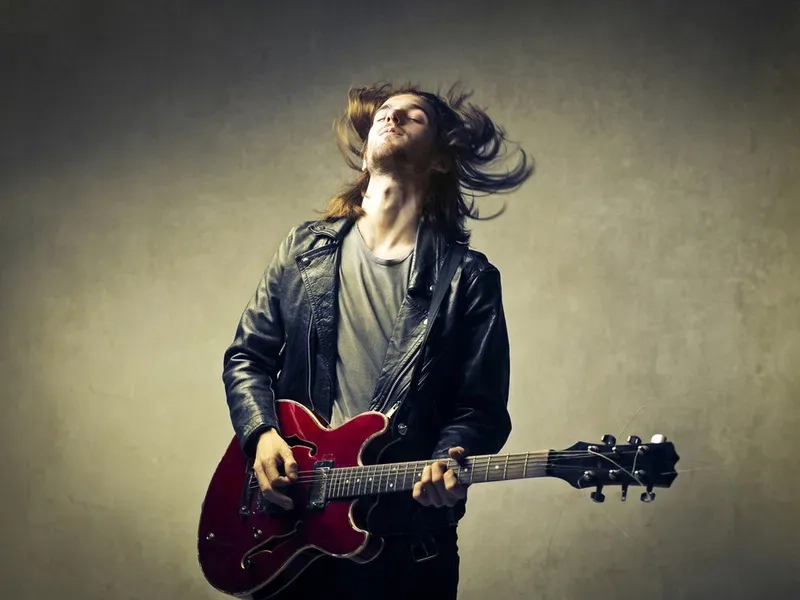 Уроки гри на гітарі Обучение игре на гитаре Твій результат гарантовано