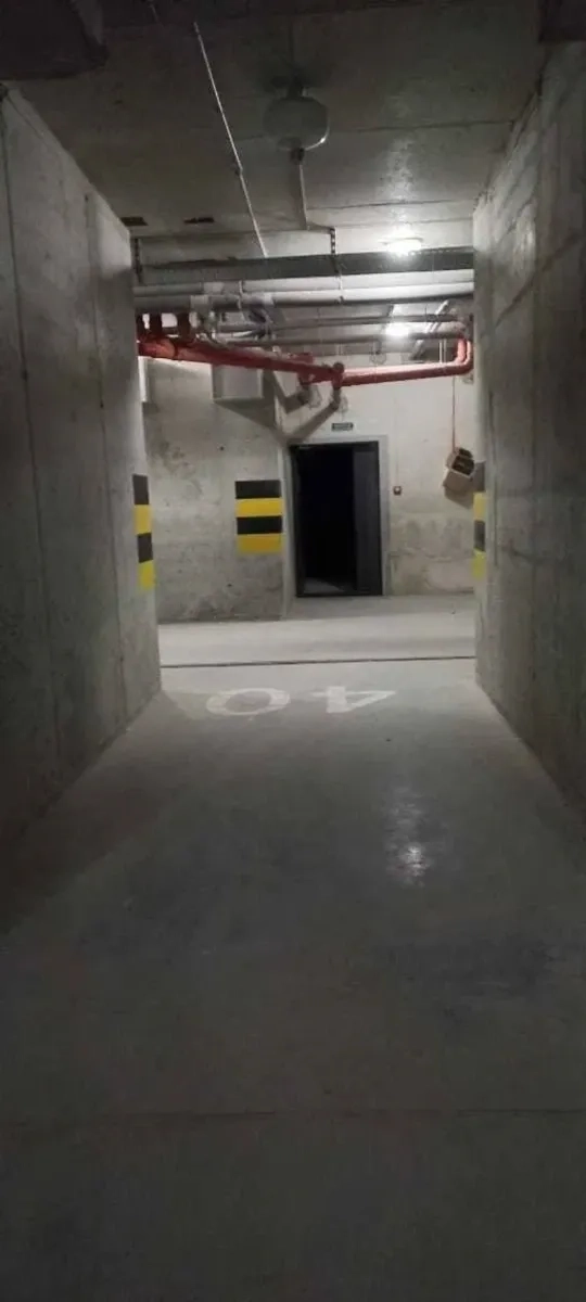 Паркомісце зі швидким та зручним заїздом