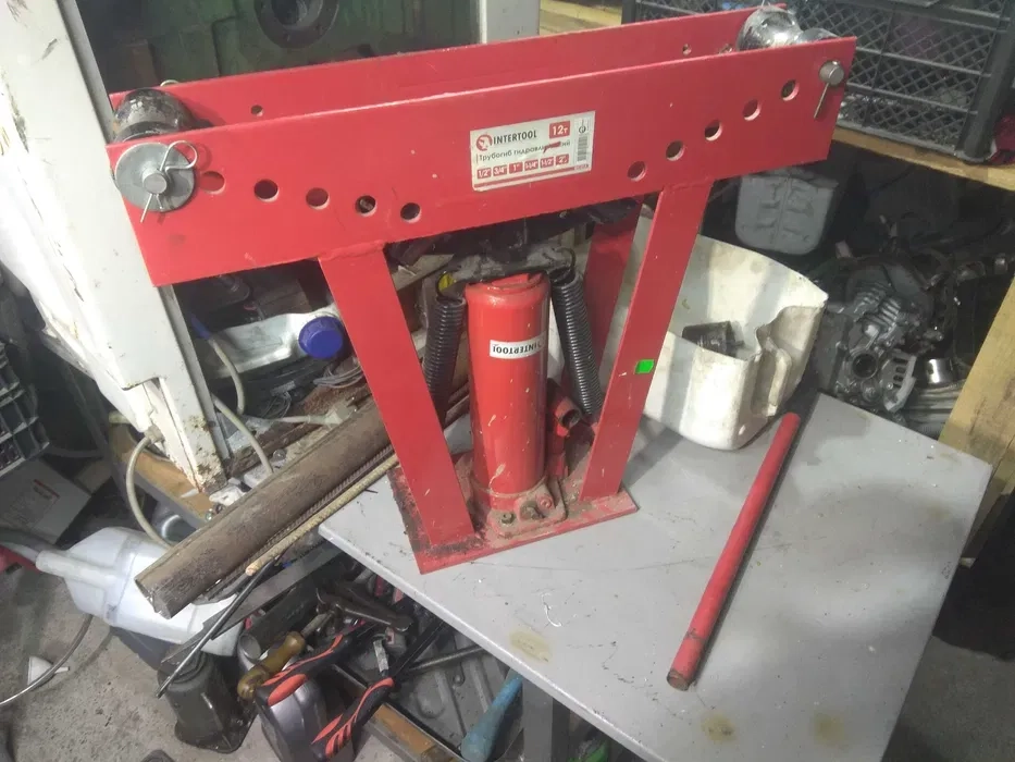 Трубогиб гідравлічний