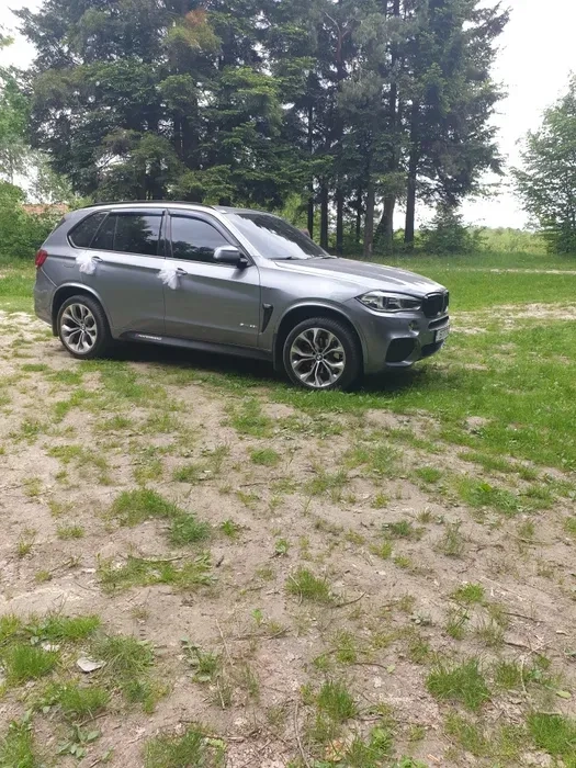 Авто BMW X5 F15